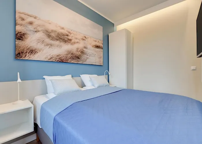 Διαμέρισμα Long Gardens Triapart *