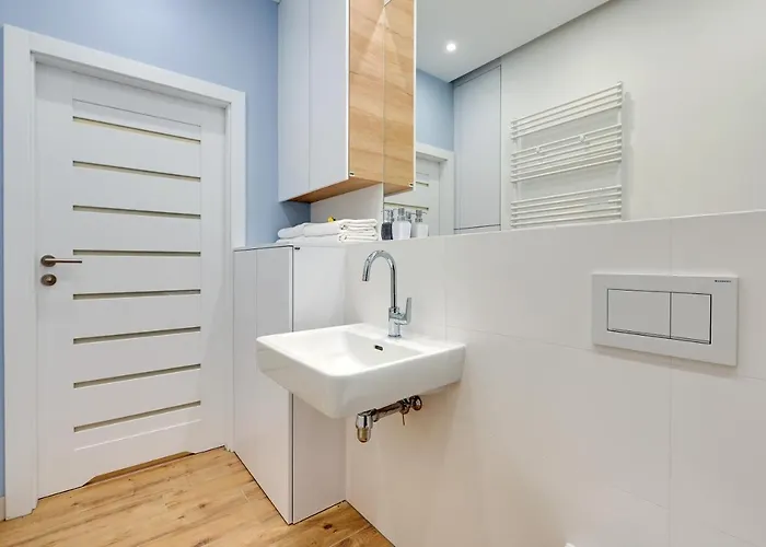 Long Gardens Triapart *